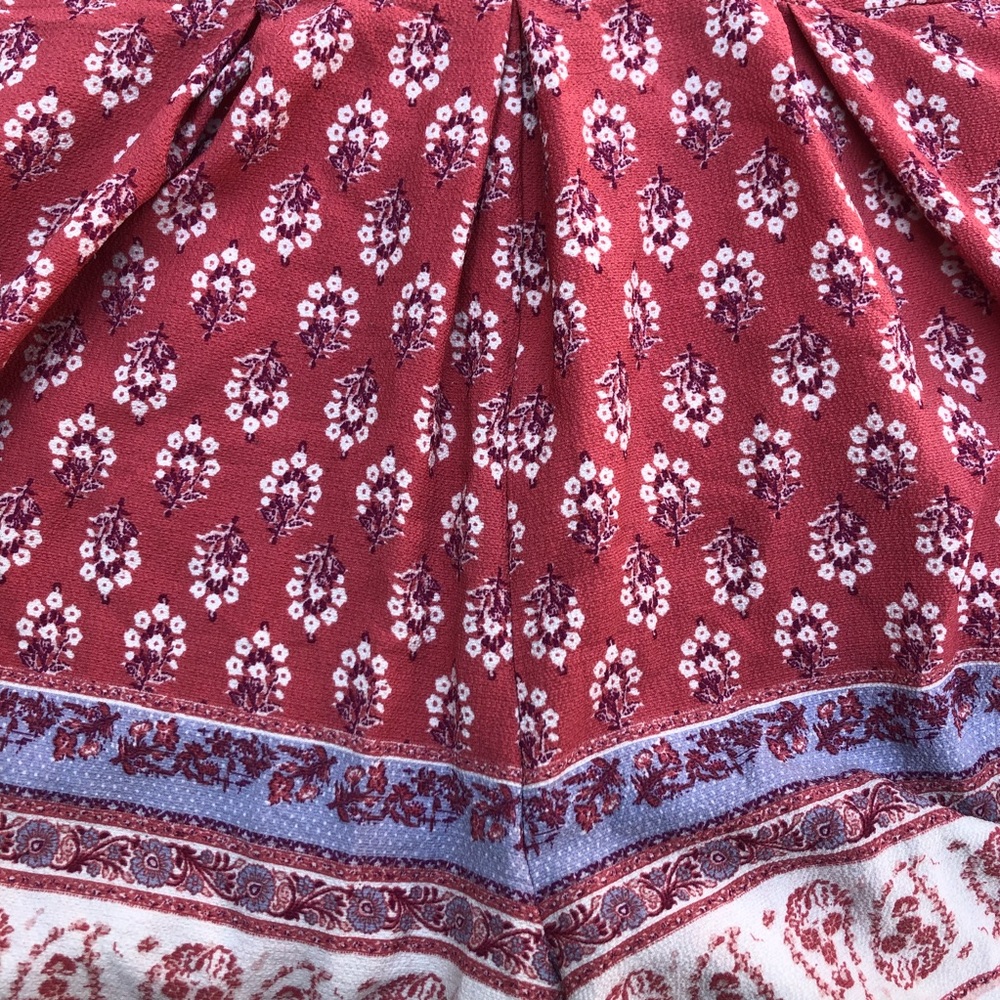 Romper - Picture 2 of 7